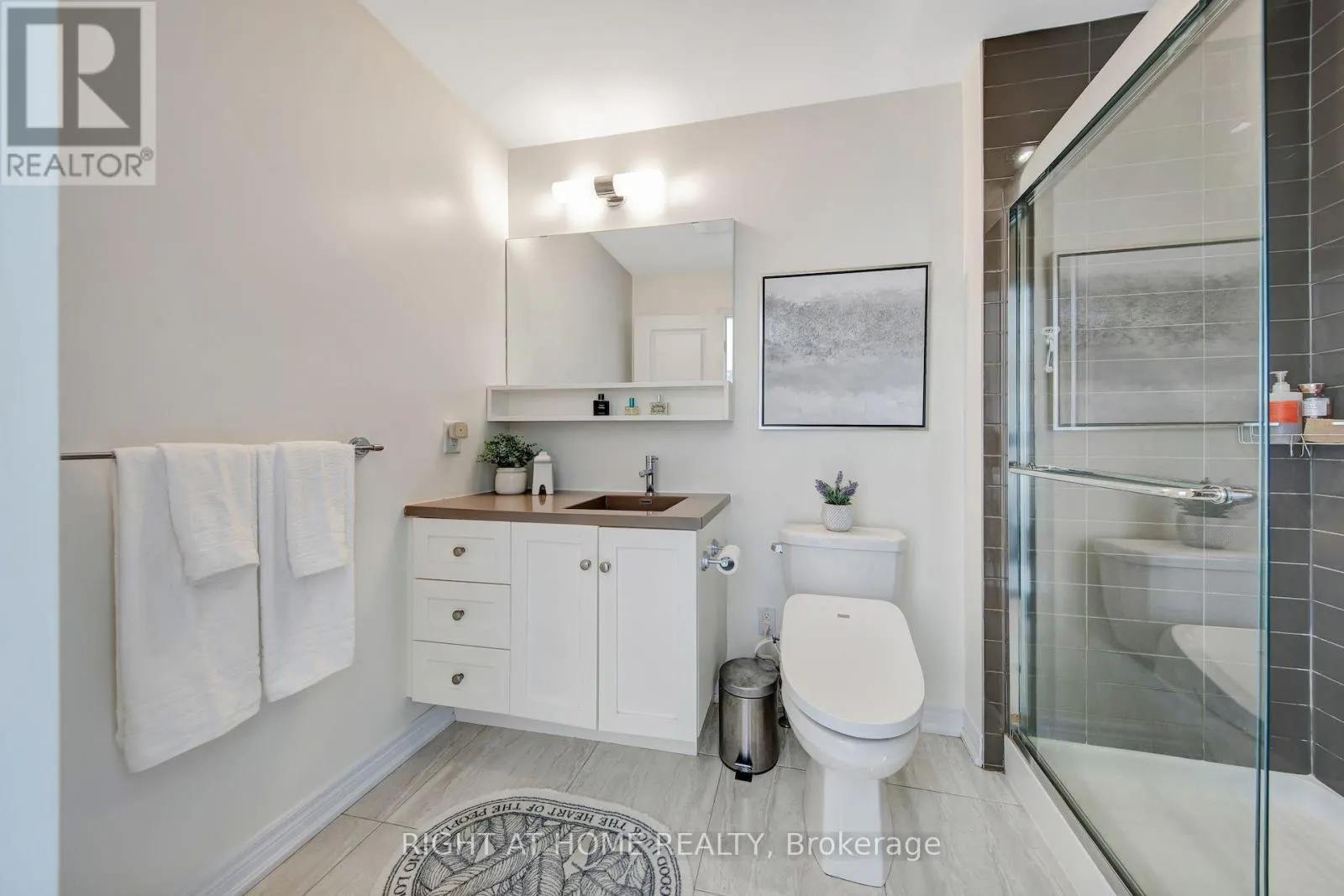 408 BELCOURT COMMON