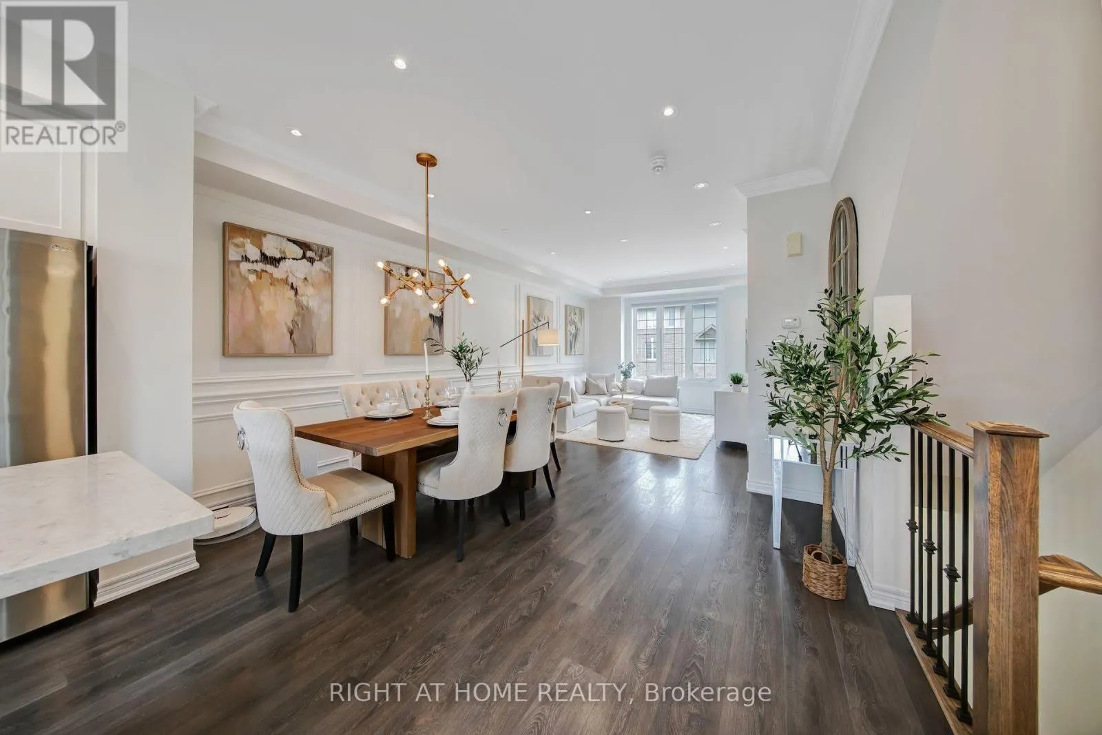 408 BELCOURT COMMON
