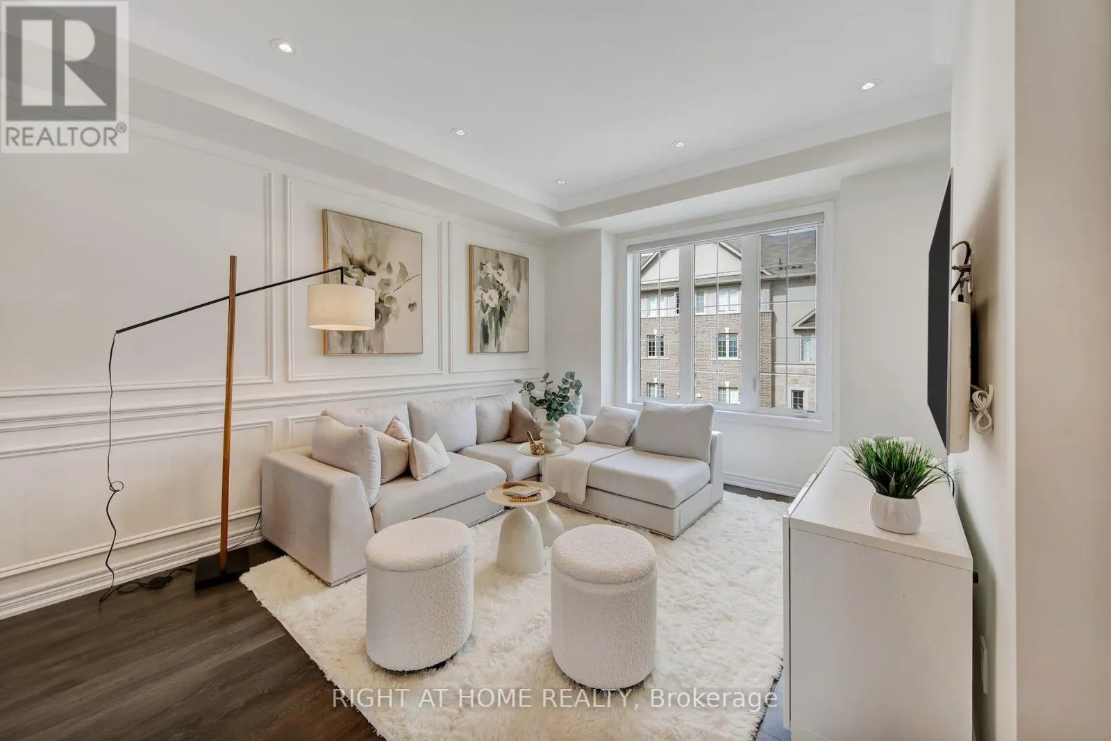 408 BELCOURT COMMON