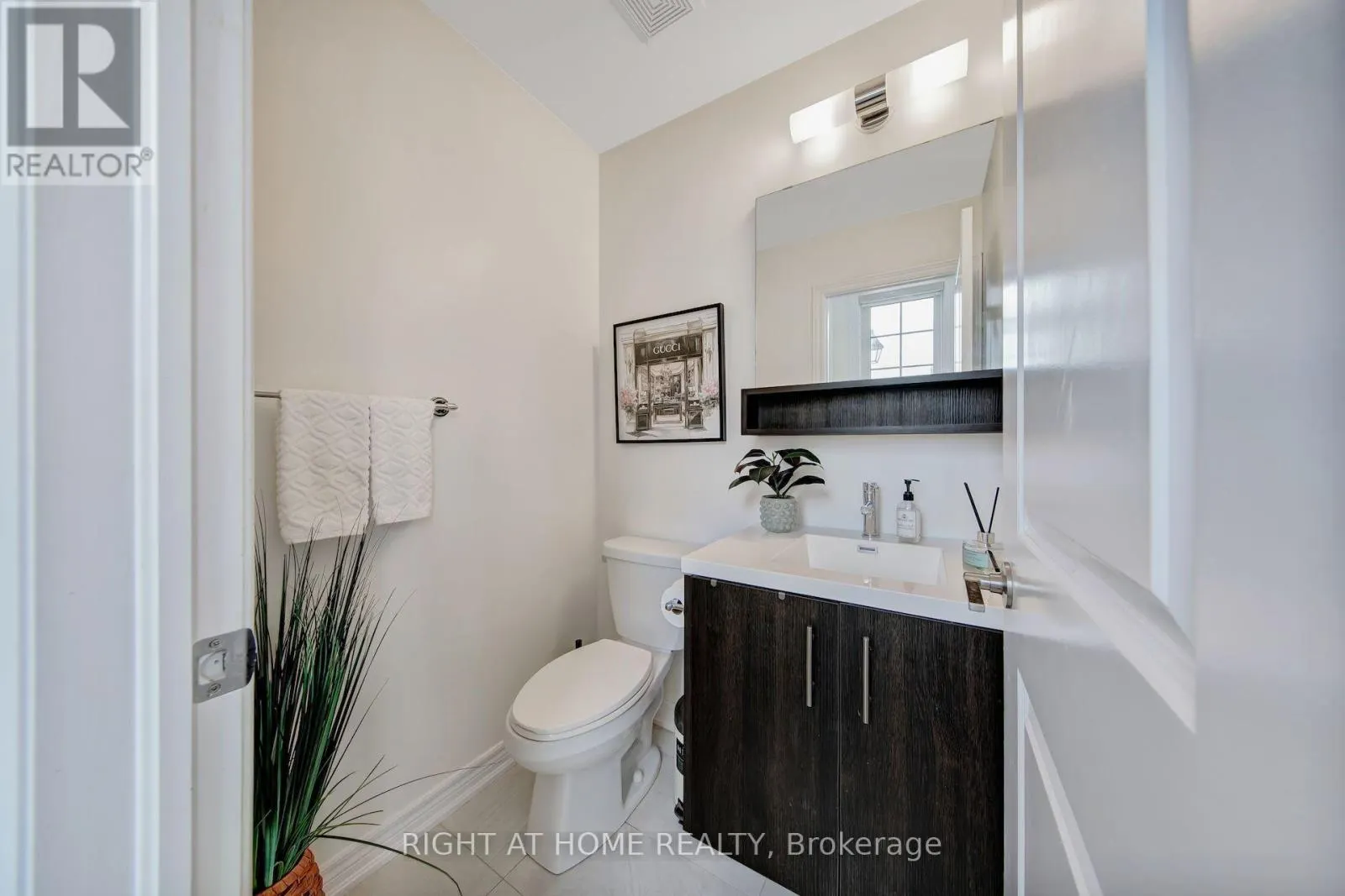 408 BELCOURT COMMON