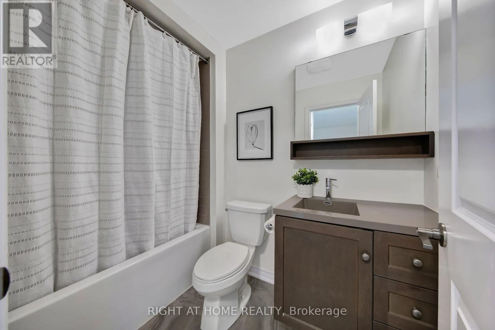 408 BELCOURT COMMON