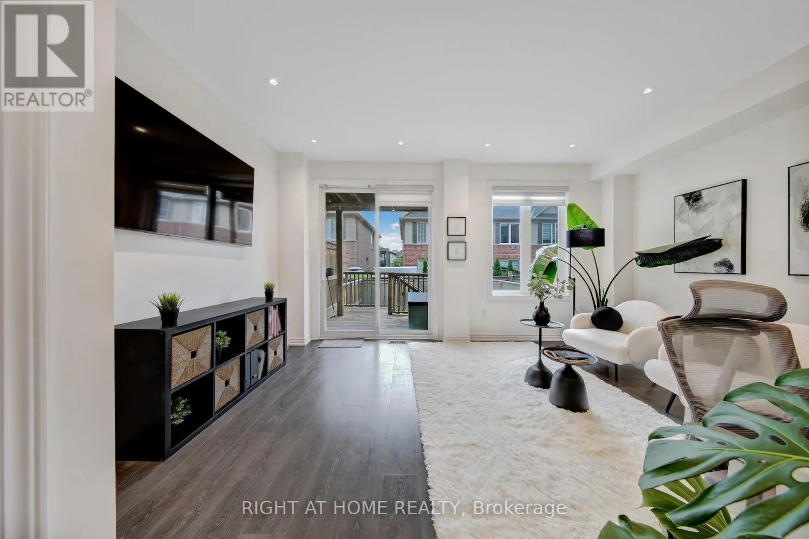408 BELCOURT COMMON