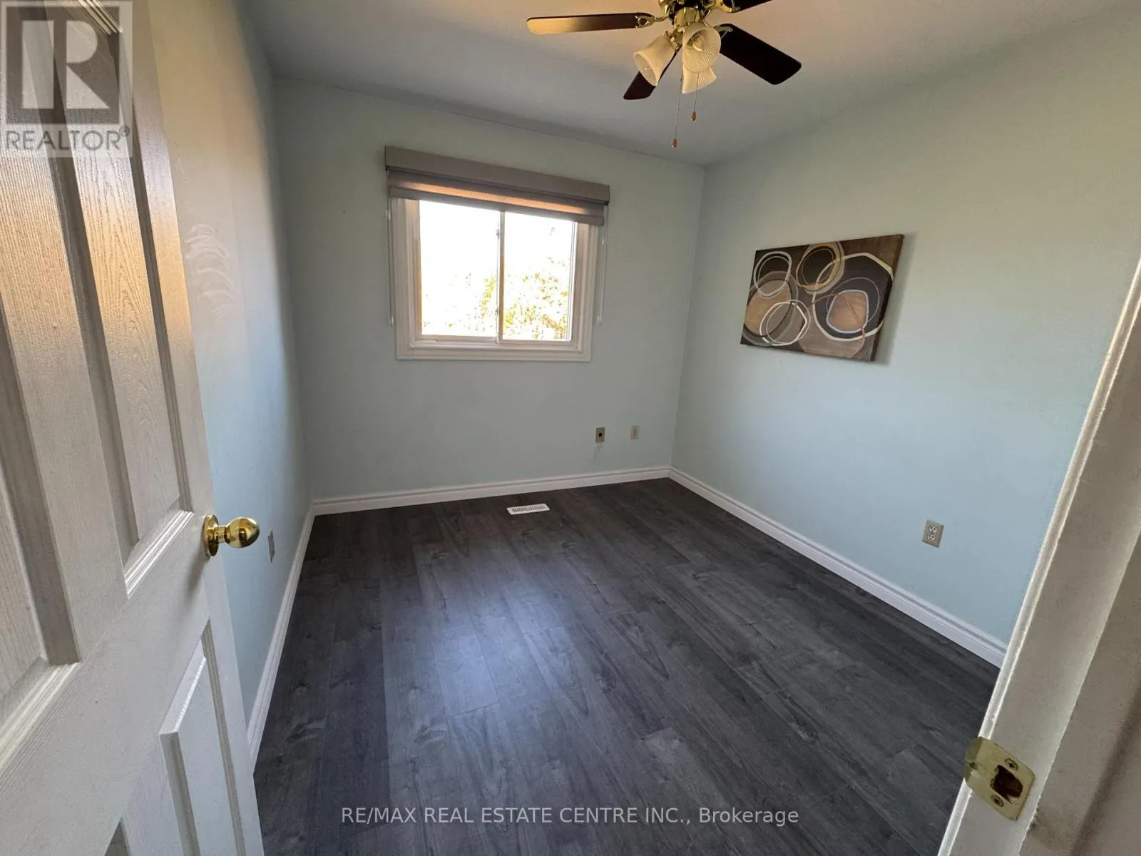 12 - 2825 GANANOQUE DRIVE