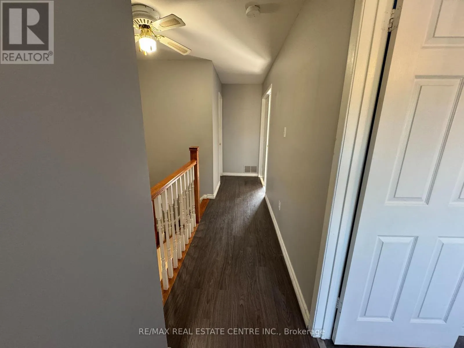 12 - 2825 GANANOQUE DRIVE
