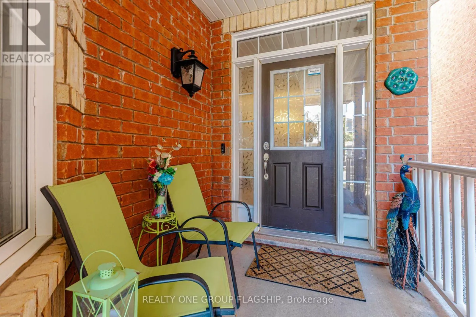 715 CASARIN CRESCENT