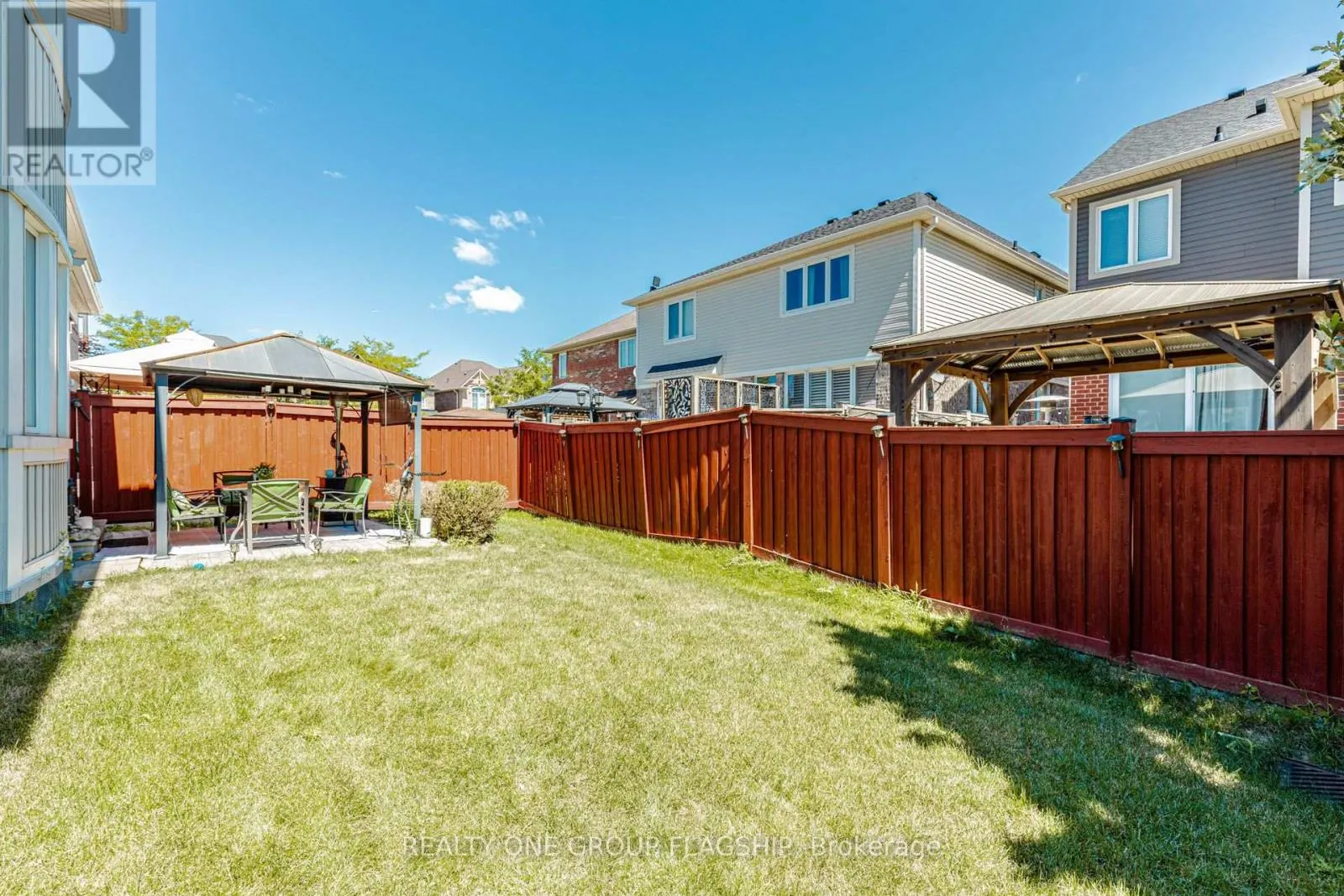 715 CASARIN CRESCENT