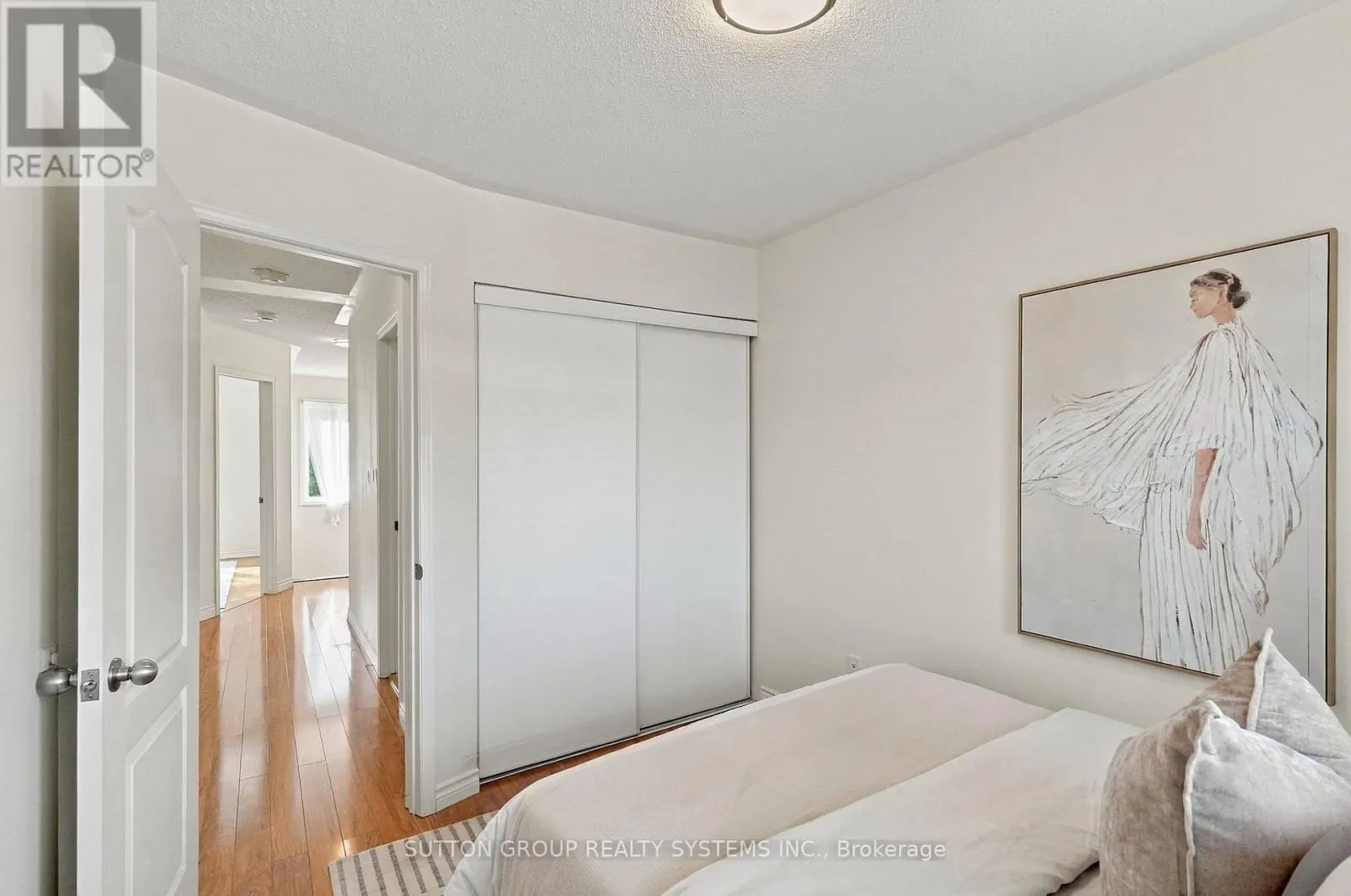 120 TARRAGONA BOULEVARD