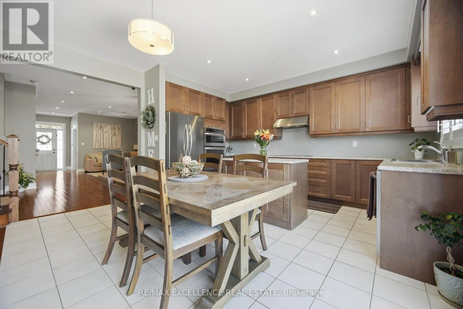 13 SAGE MEADOW CRESCENT