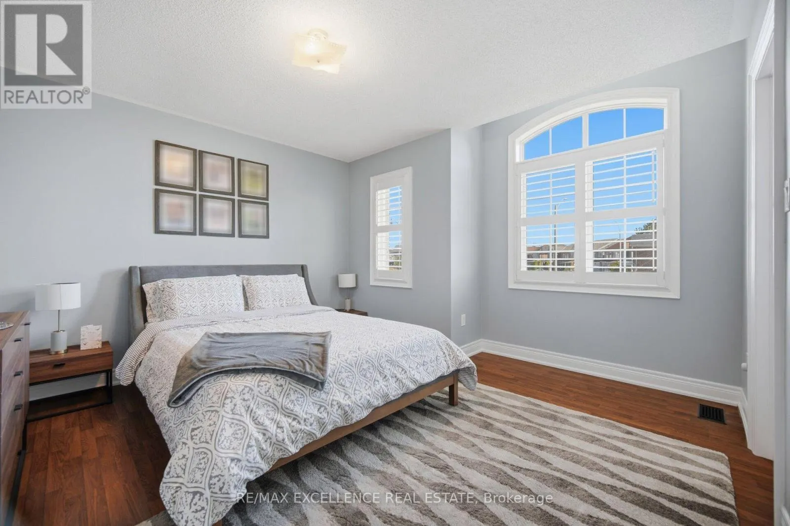 13 SAGE MEADOW CRESCENT
