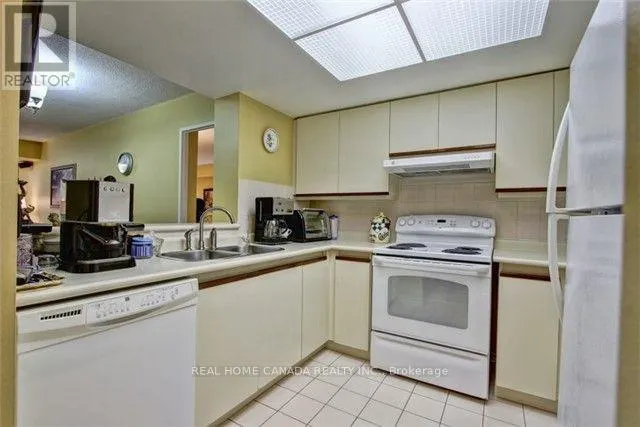 602 - 325 WEBB DRIVE