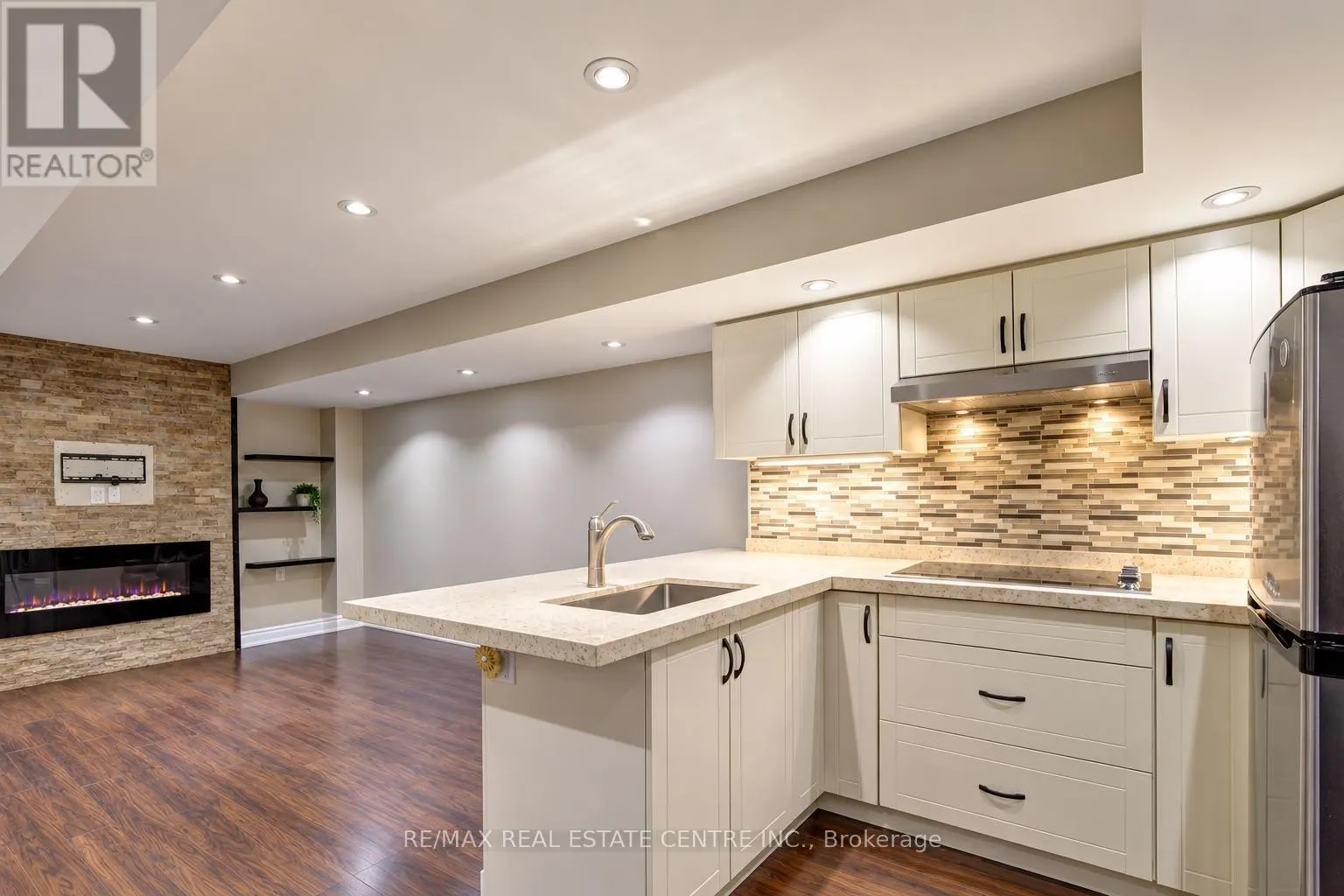 (LOWER) - 6393 SEAVER ROAD