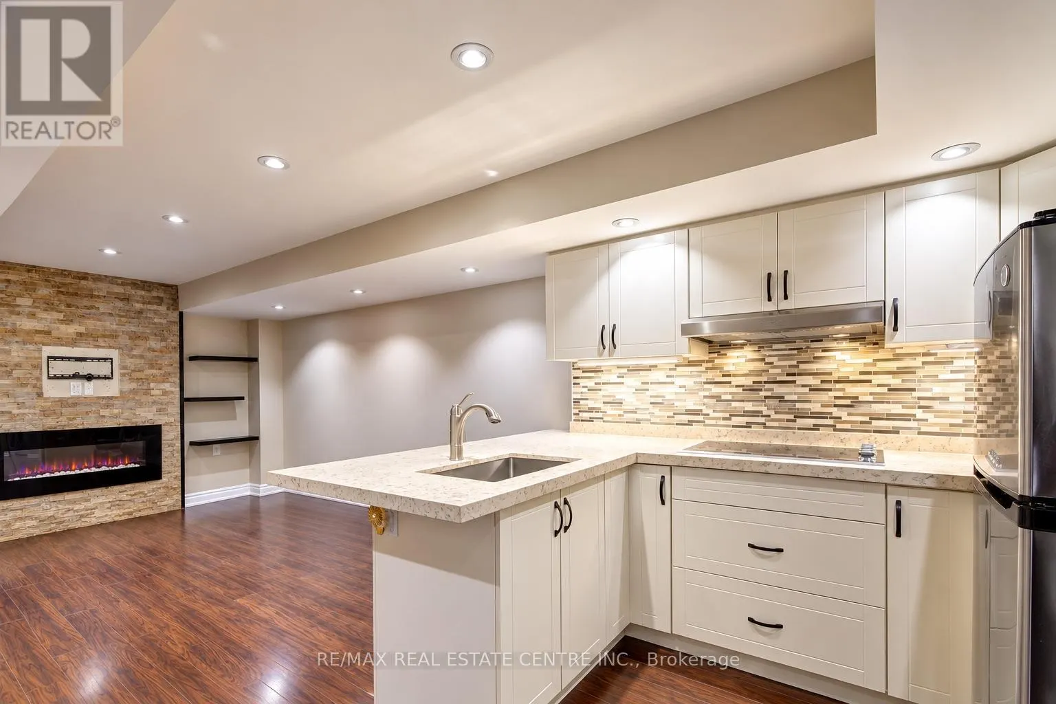 (LOWER) - 6393 SEAVER ROAD