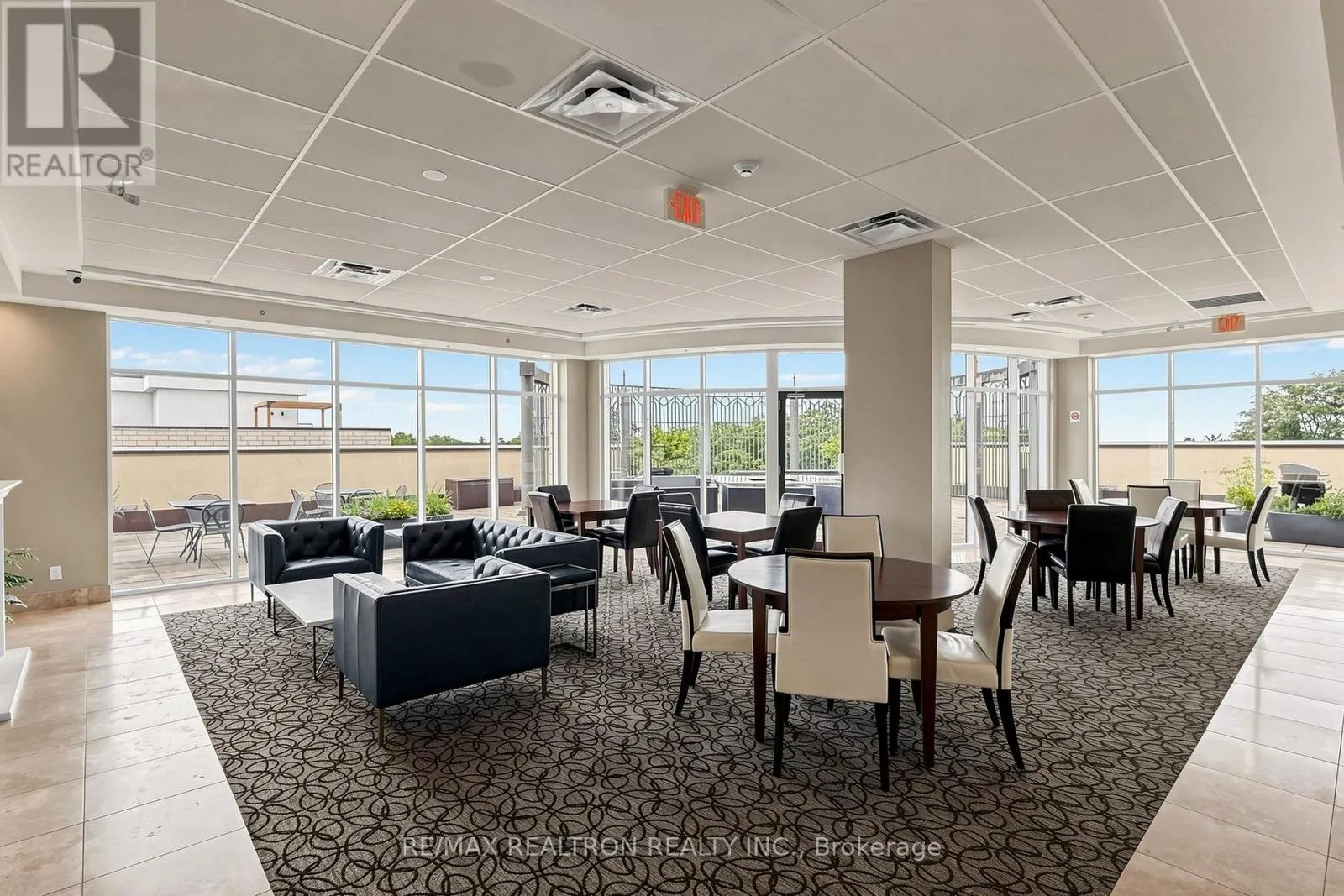 201 - 205 LAKESHORE ROAD W