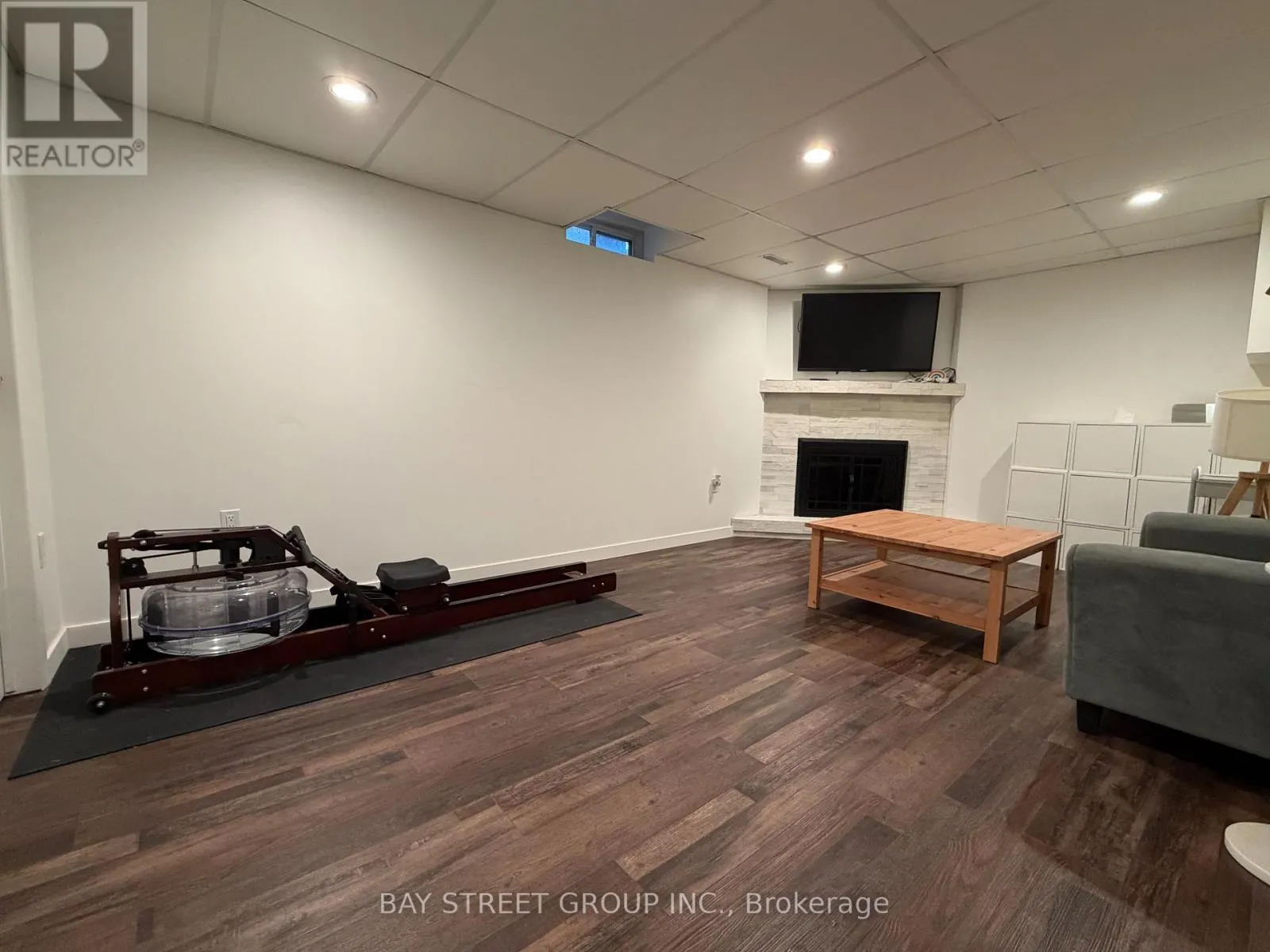 3022 COLLISTA COURT