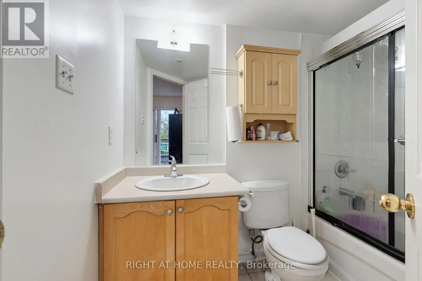 2095 - 55 GEORGE APPLETON WAY