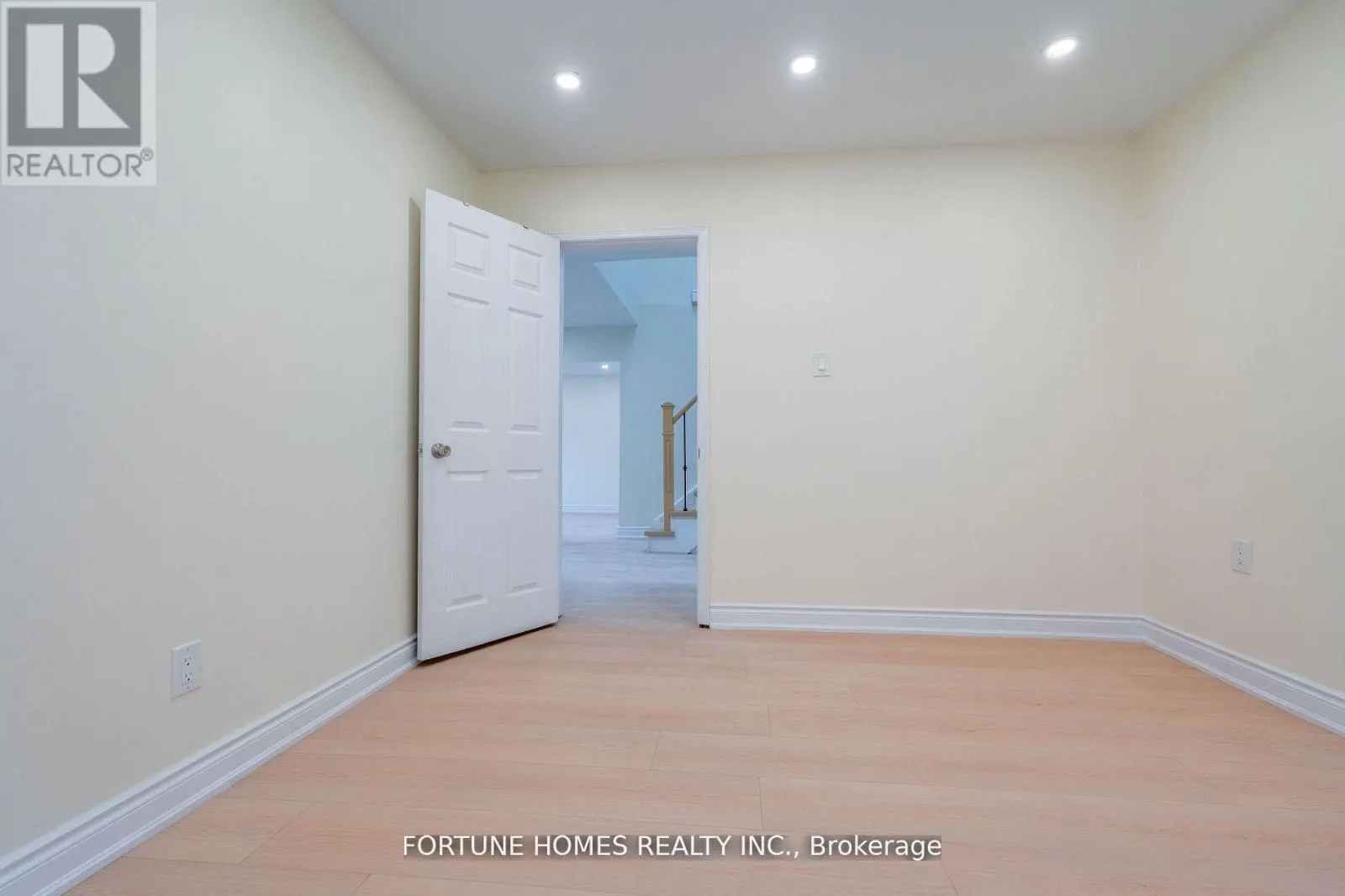68 NASMITH STREET