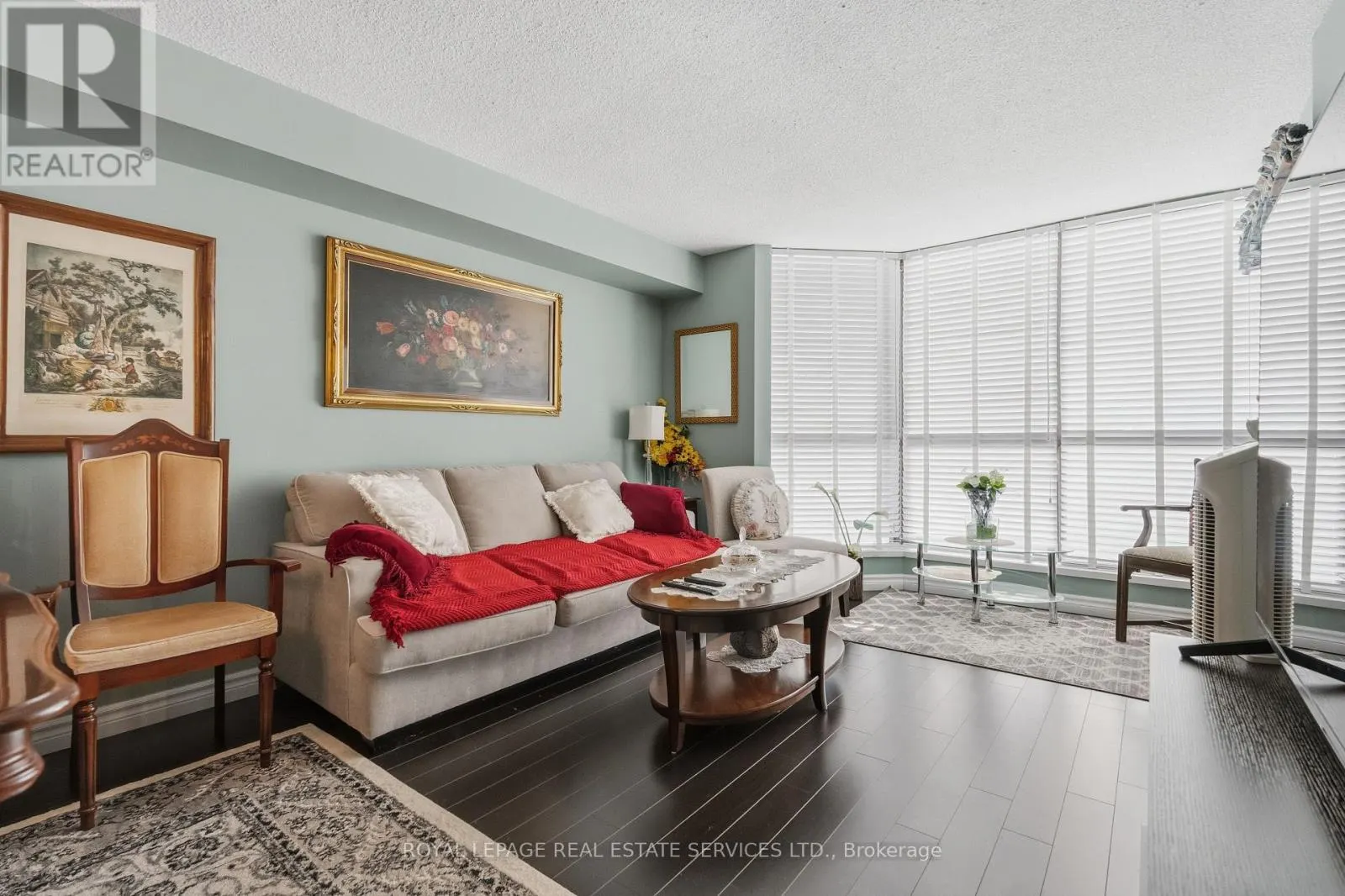 1004 - 1155 BOUGH BEECHES BOULEVARD