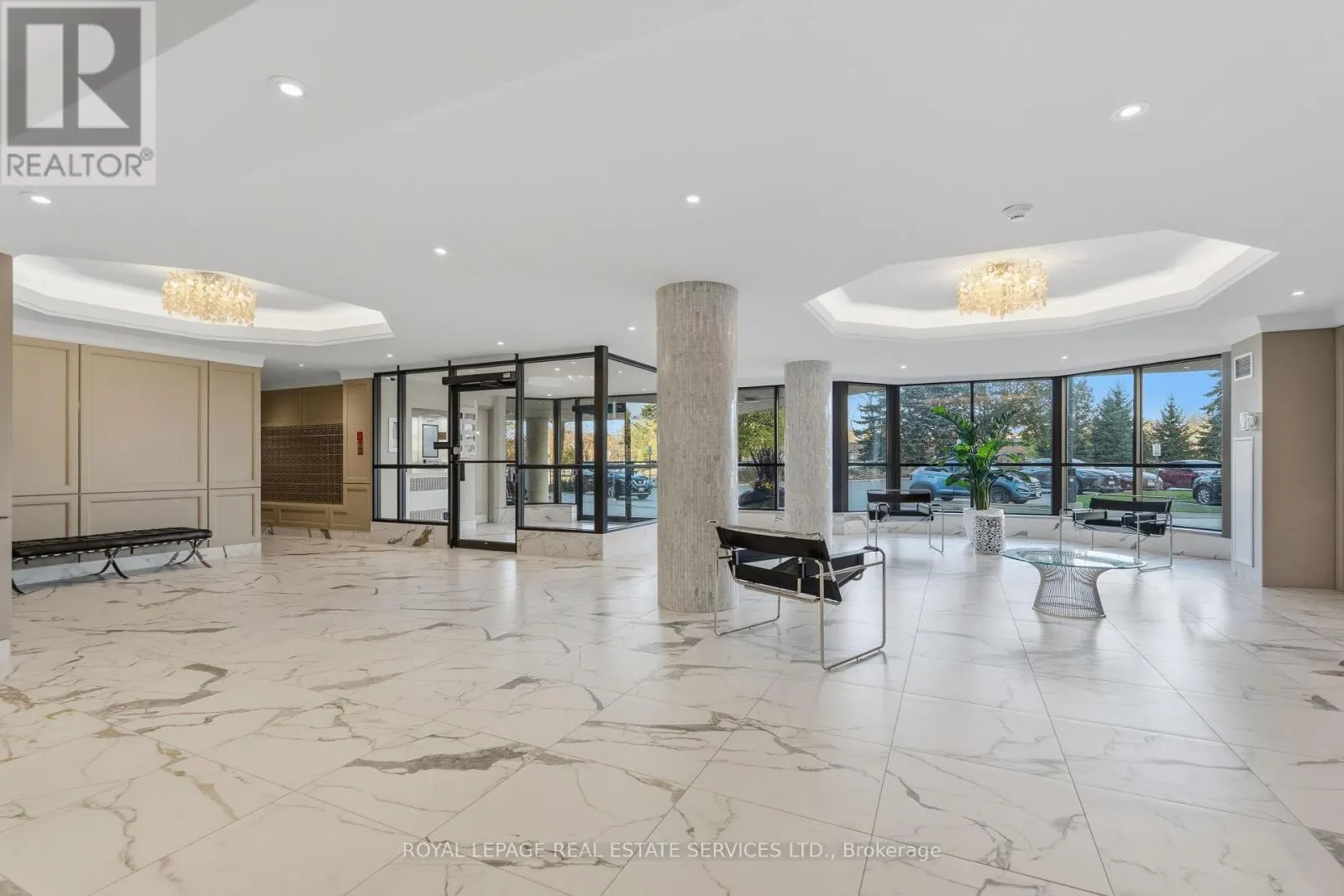 1004 - 1155 BOUGH BEECHES BOULEVARD
