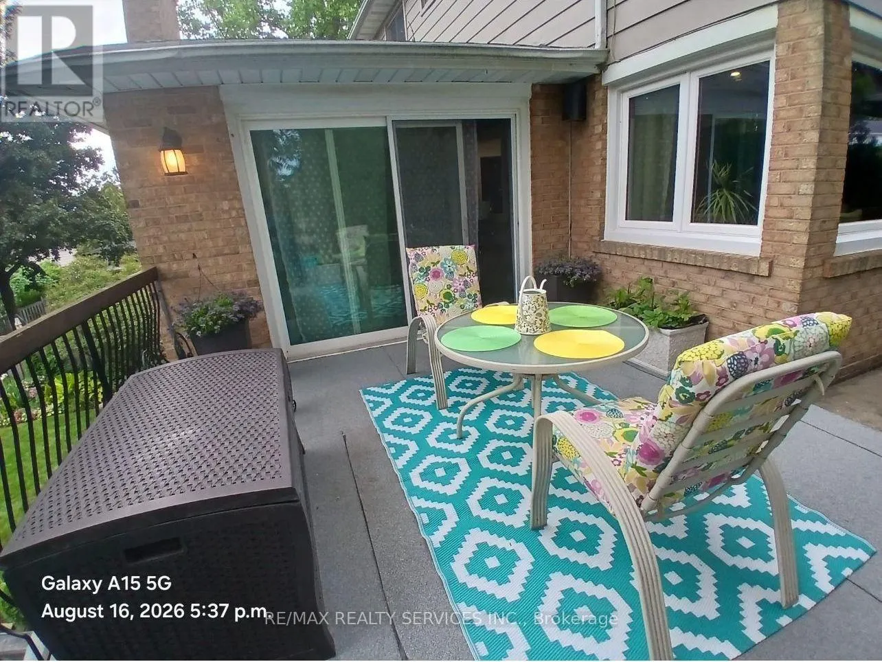 15 PINE RIDGE LANE