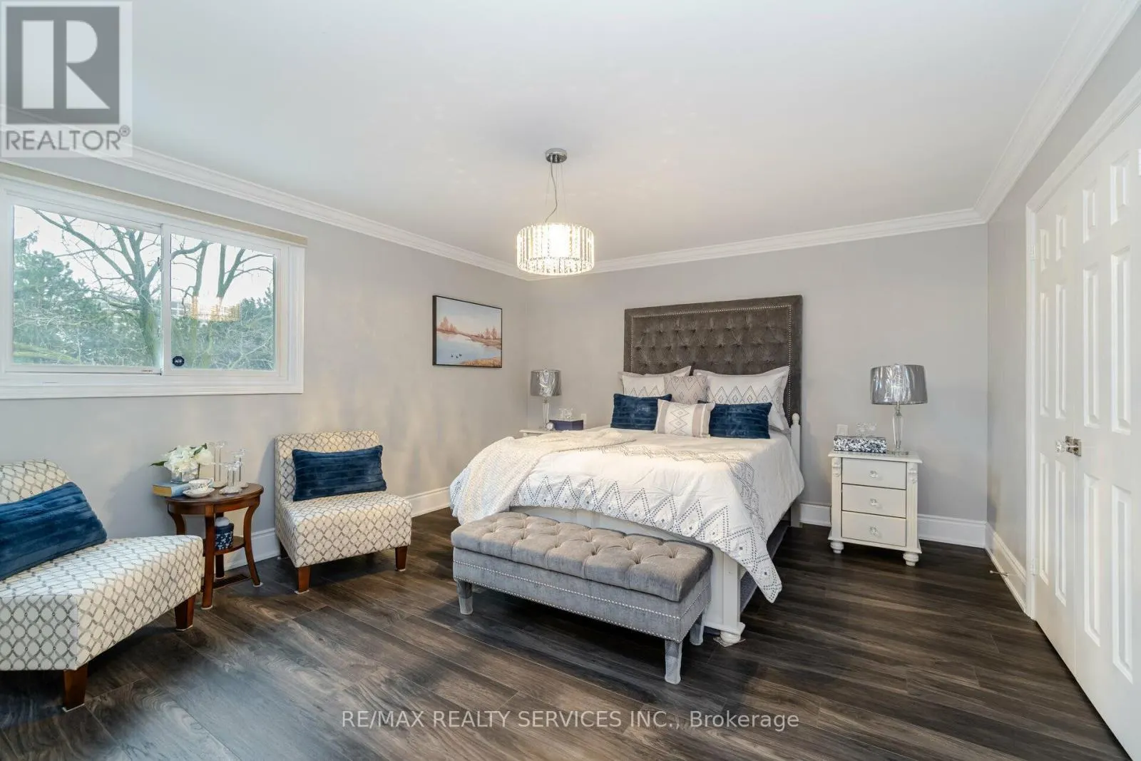 15 PINE RIDGE LANE