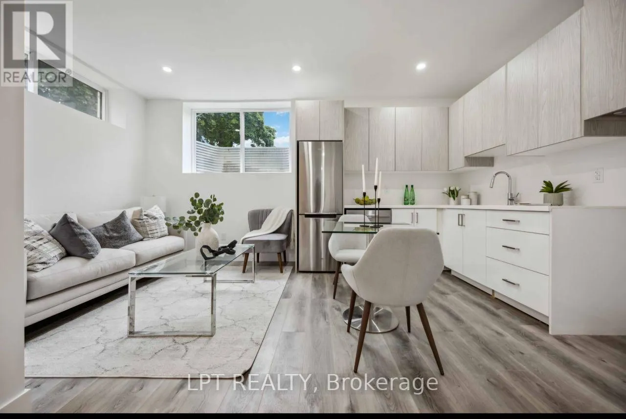 3 - 19 HATFIELD CRESCENT