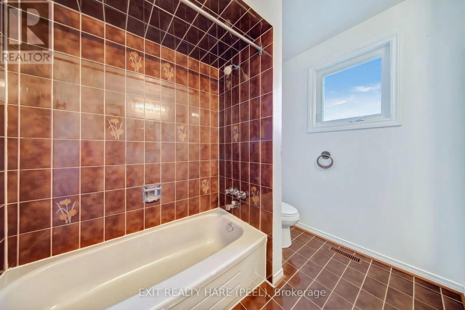 45 MOSSBANK DRIVE
