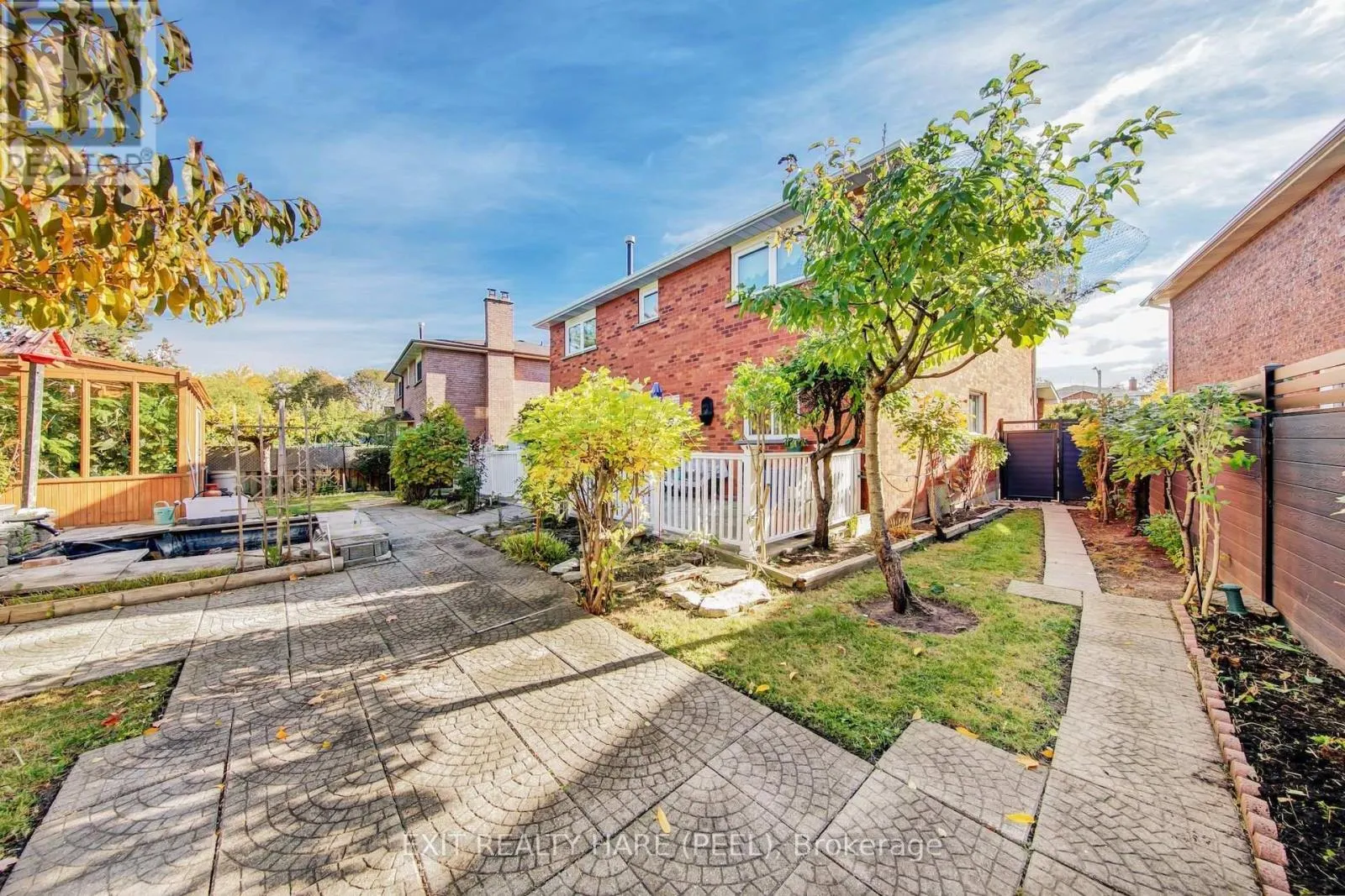 45 MOSSBANK DRIVE