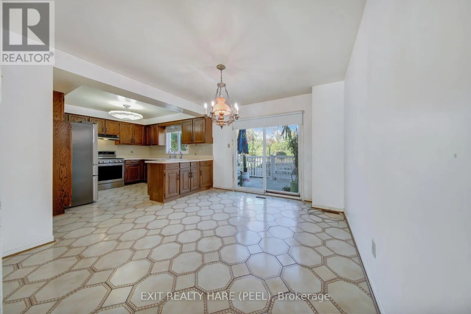 45 MOSSBANK DRIVE