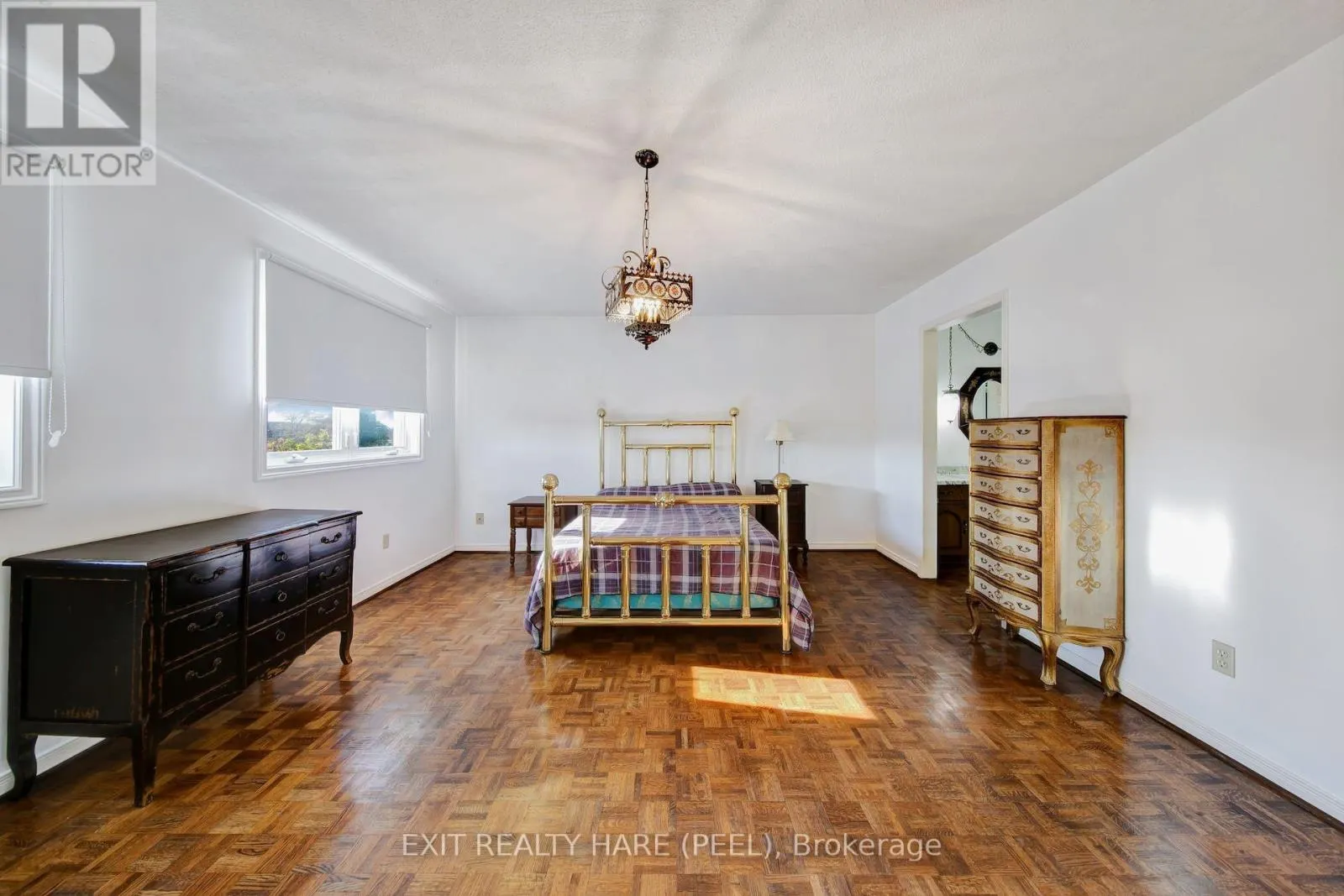 45 MOSSBANK DRIVE