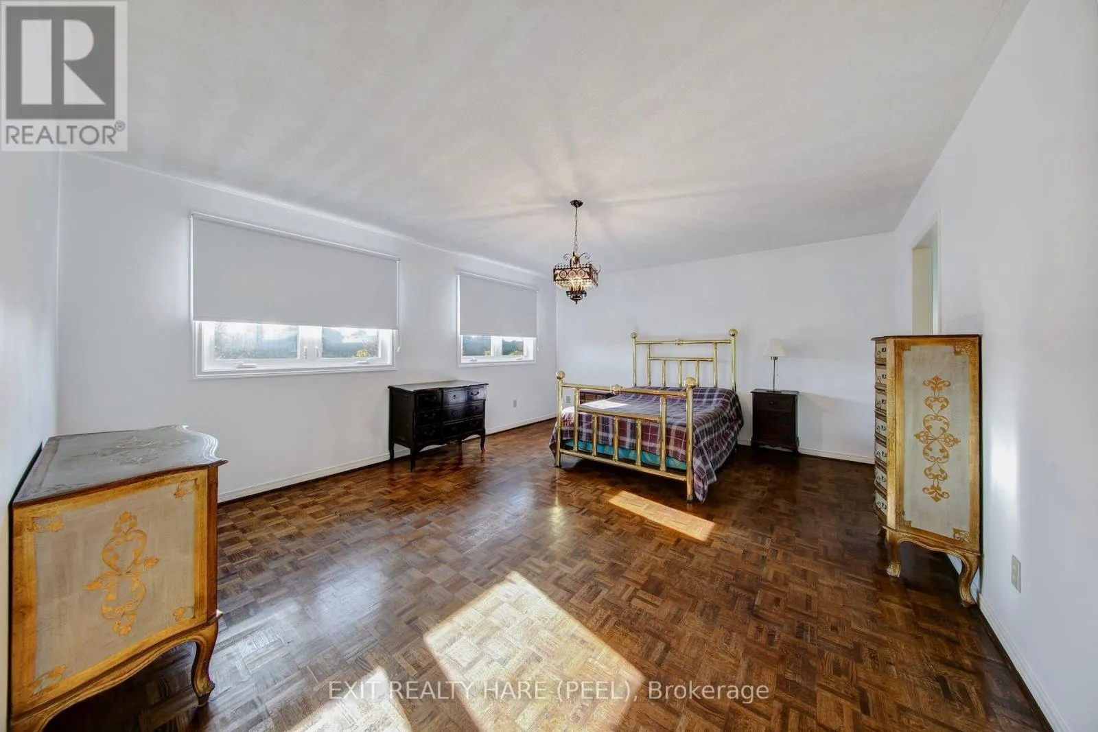 45 MOSSBANK DRIVE