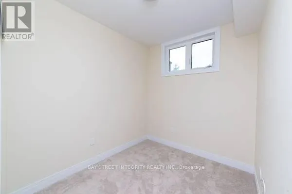 25 - 715 LAWRENCE AVENUE W