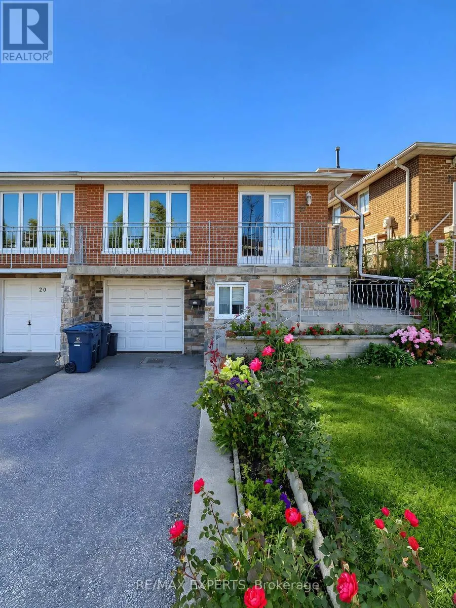 22 RITA DRIVE