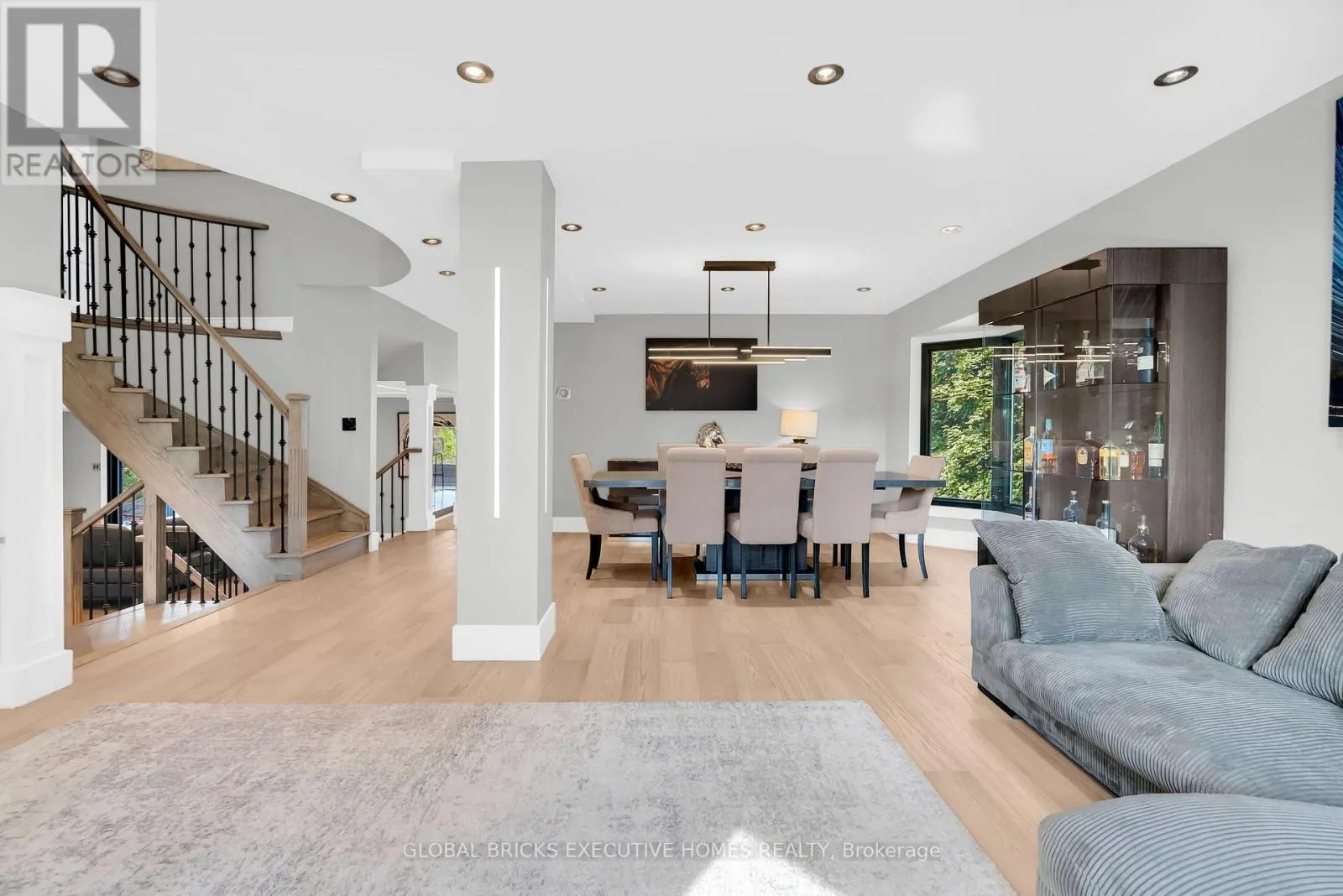 2169 BONFIELD COURT