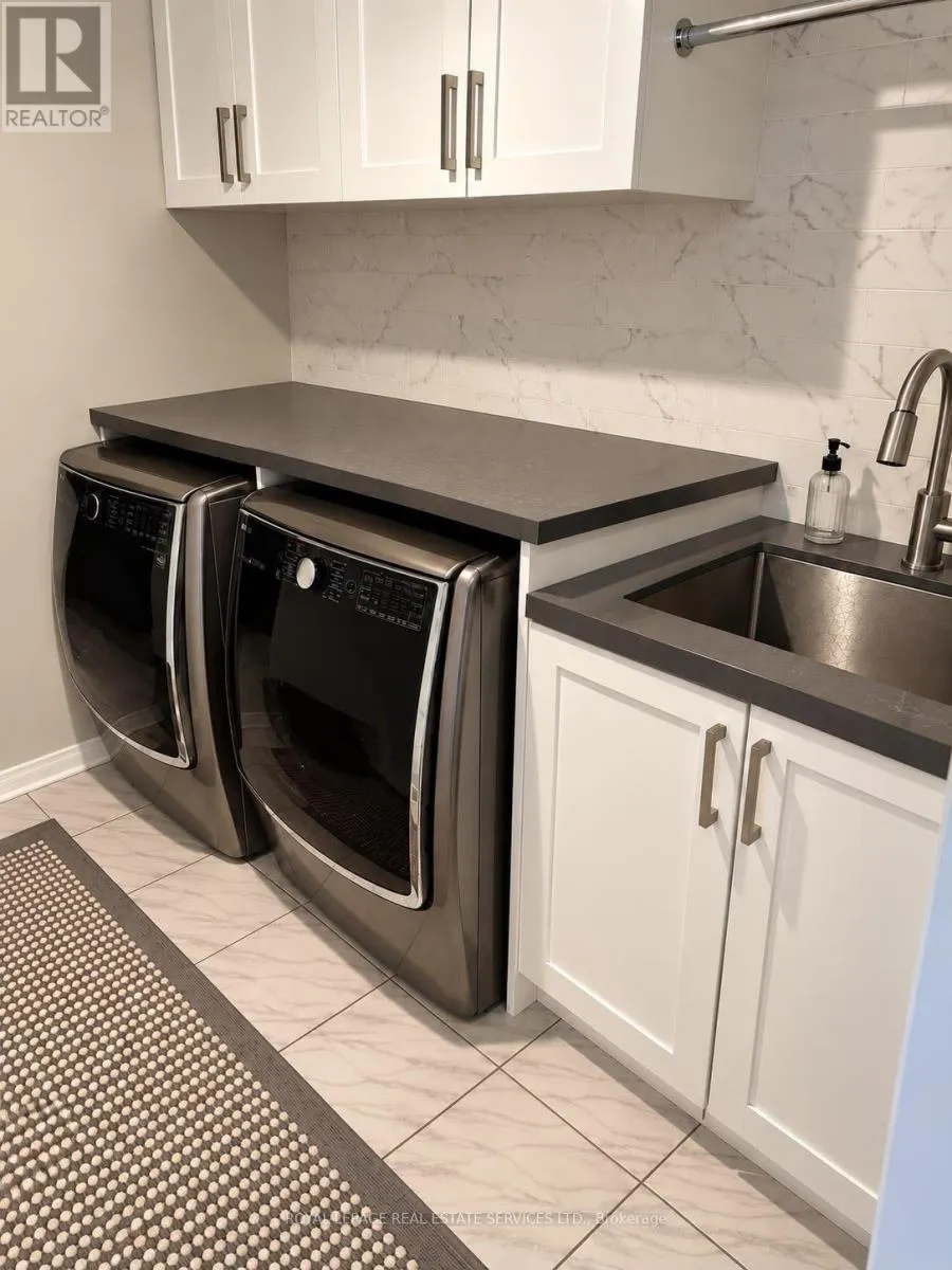 3105 TURBINE CRESCENT