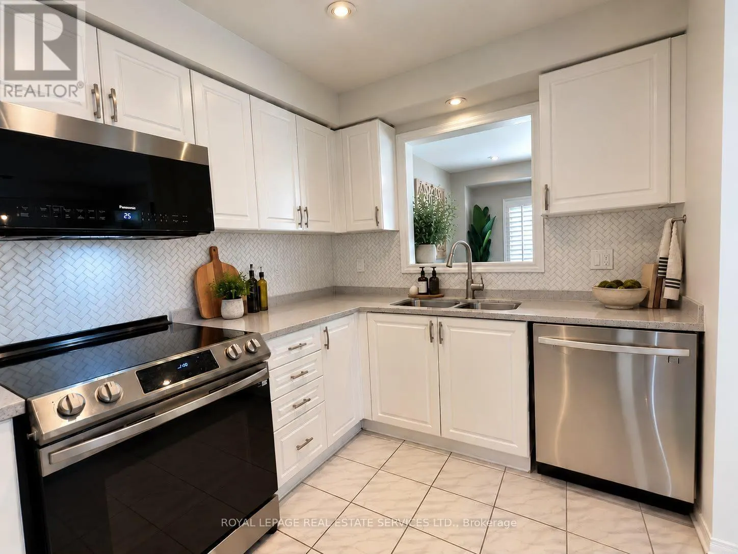 3105 TURBINE CRESCENT