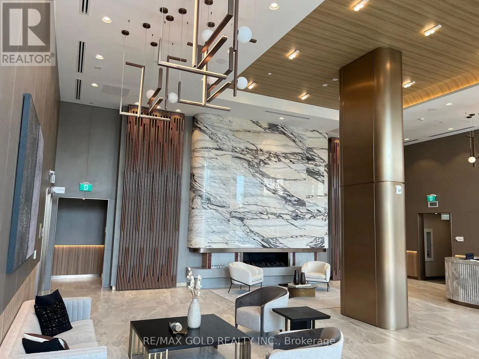 110 - 1100 SHEPPARD AVENUE W