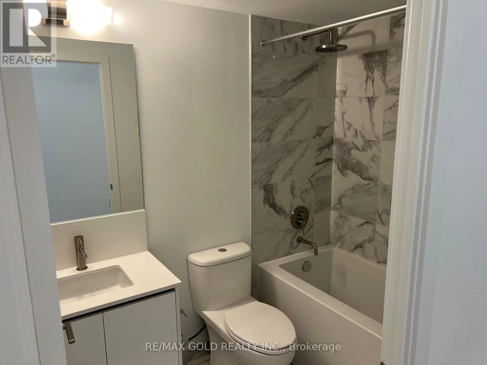 110 - 1100 SHEPPARD AVENUE W