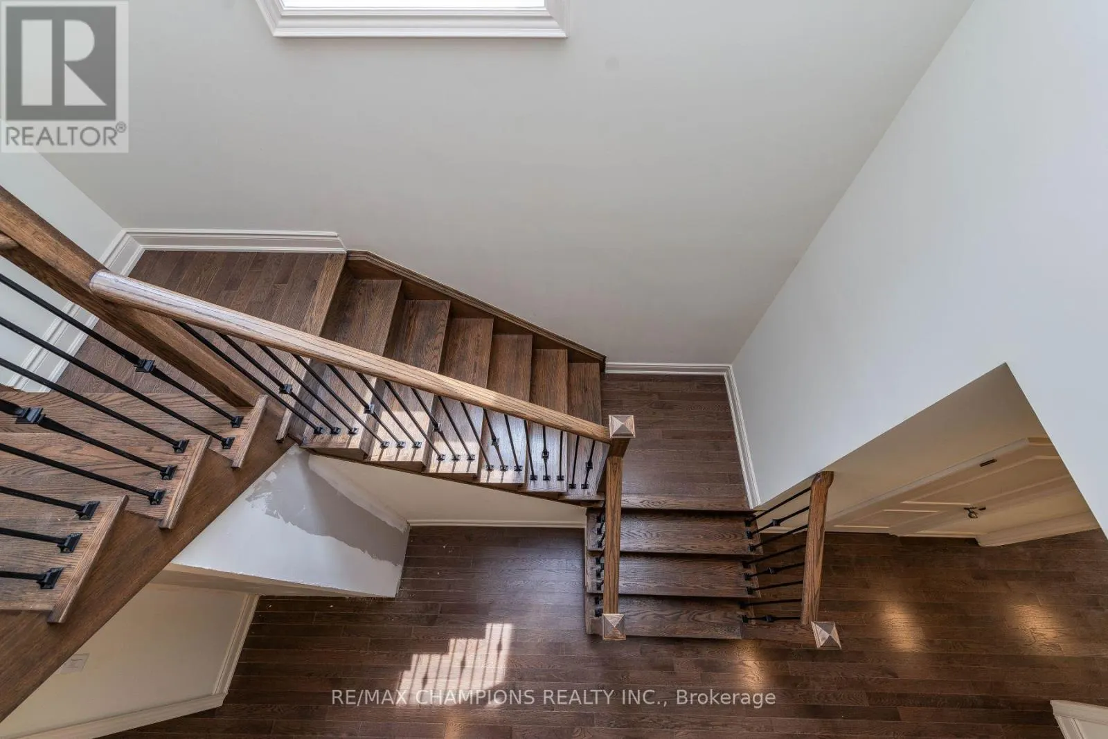9 CADENCE ROAD