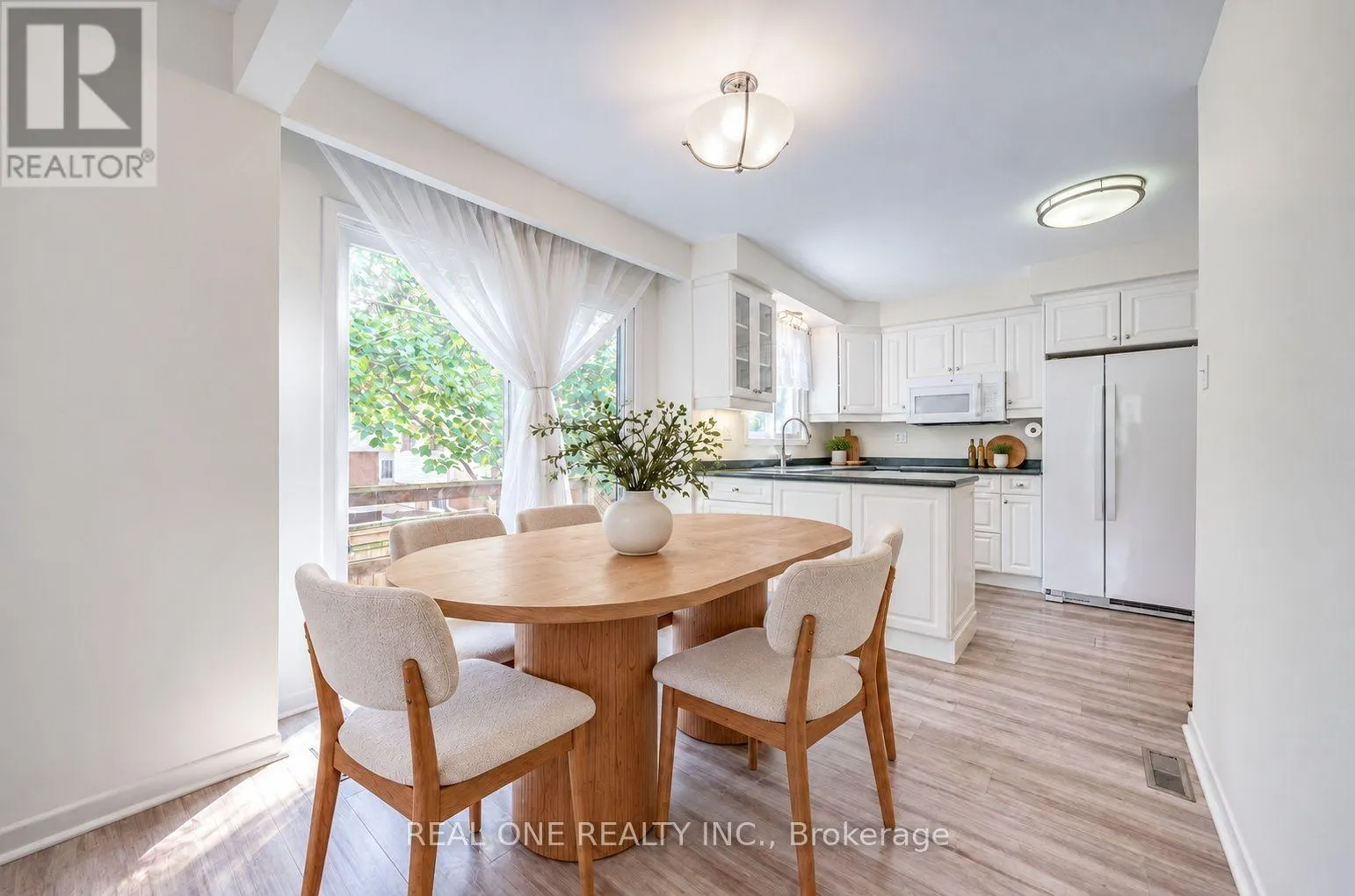 401 SWINBURNE ROAD