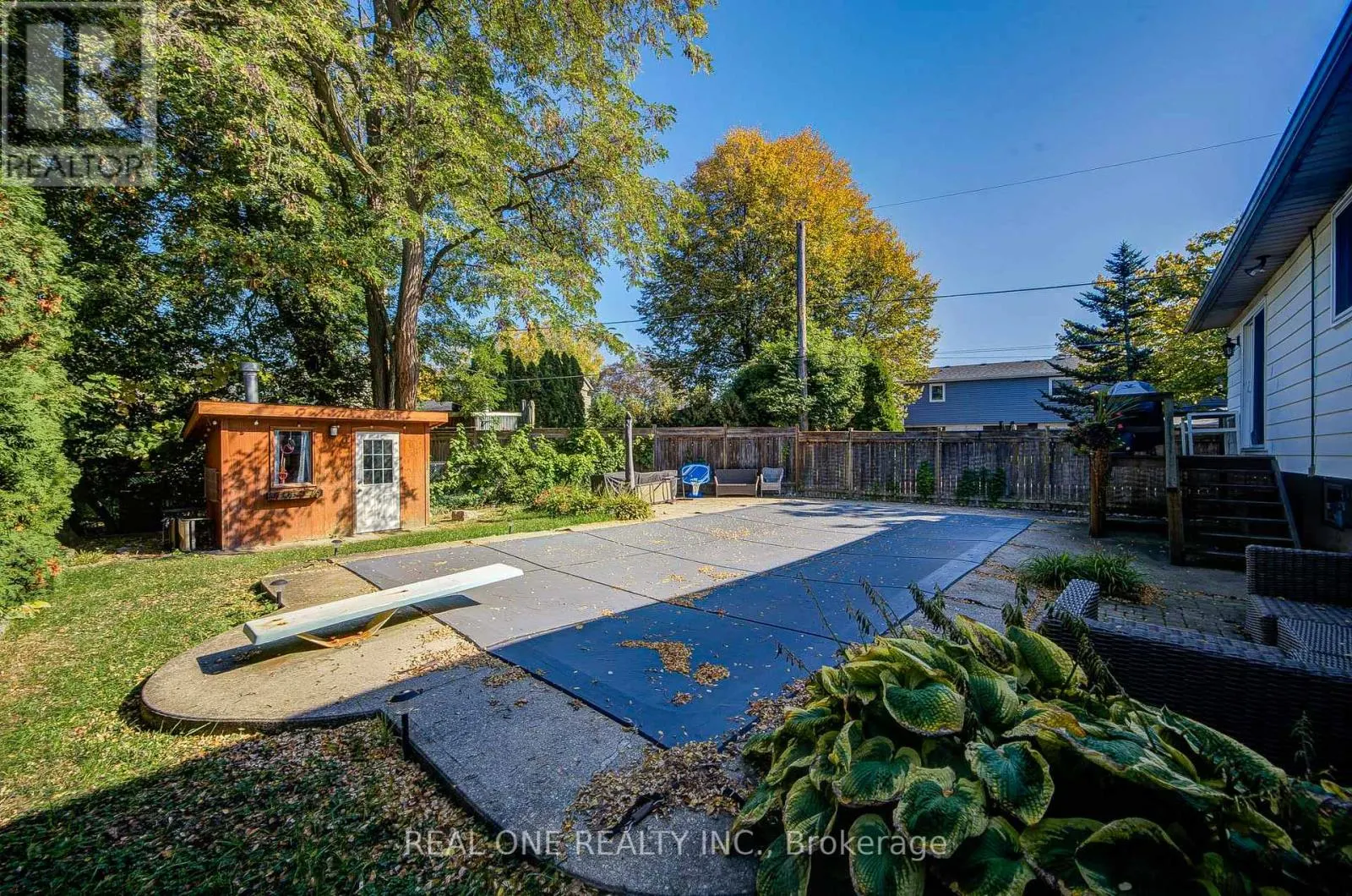 401 SWINBURNE ROAD
