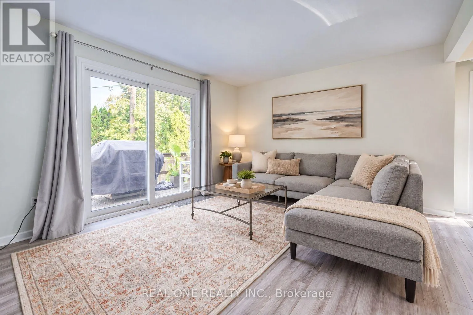 401 SWINBURNE ROAD