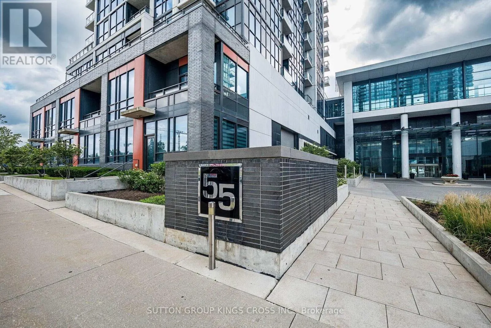 904 - 55 EGLINTON AVENUE W