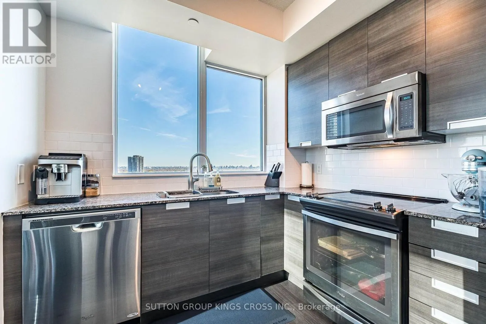 904 - 55 EGLINTON AVENUE W