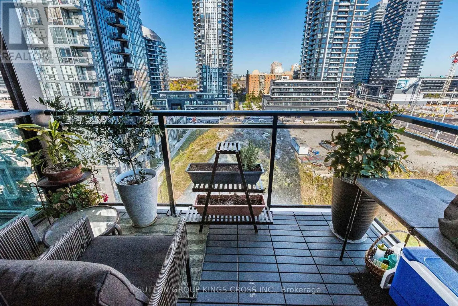 904 - 55 EGLINTON AVENUE W