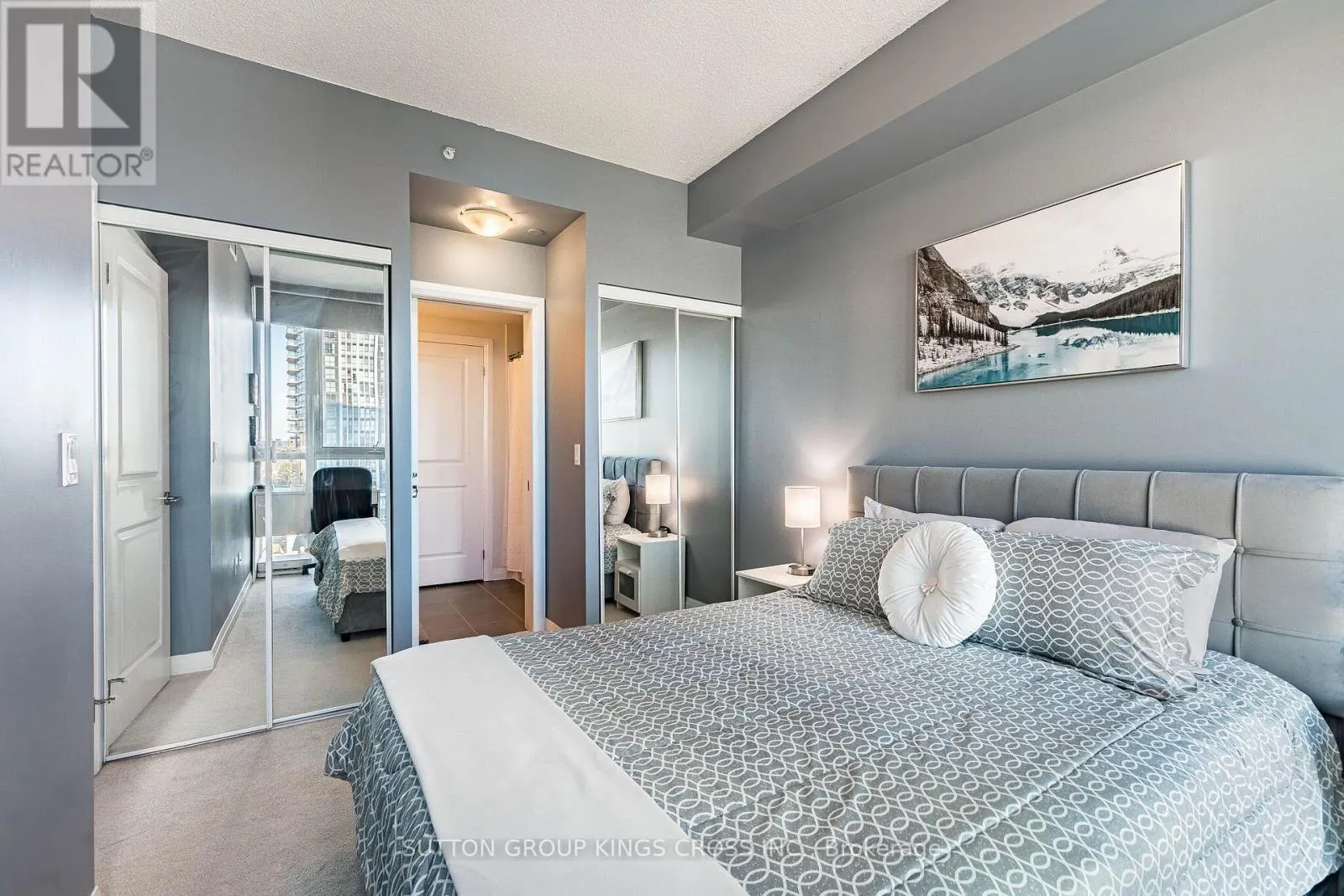 904 - 55 EGLINTON AVENUE W