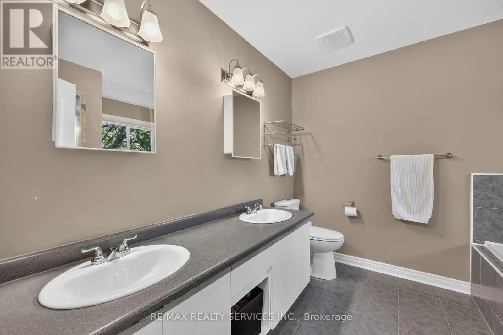 1 PLUMMER ROAD