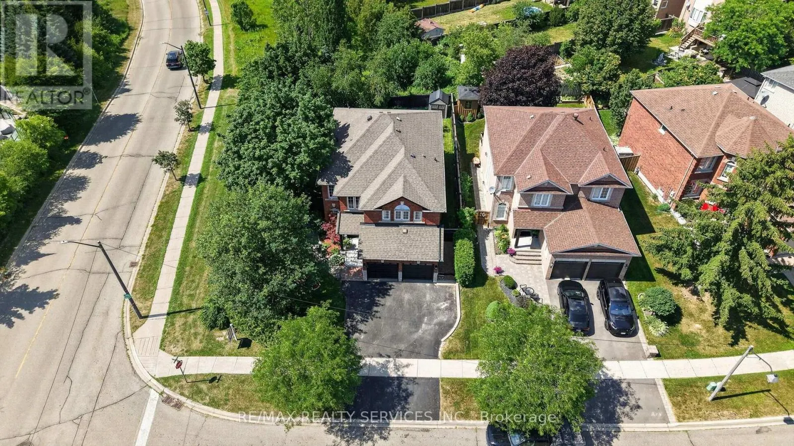 1 PLUMMER ROAD