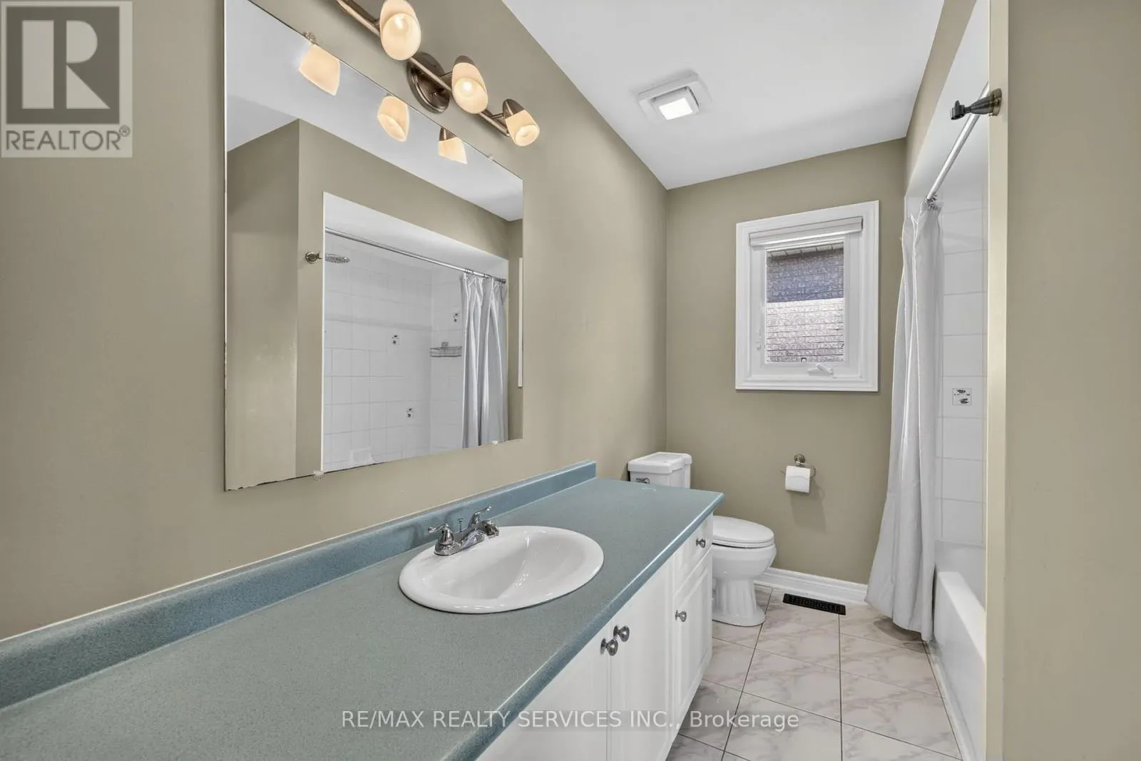 1 PLUMMER ROAD