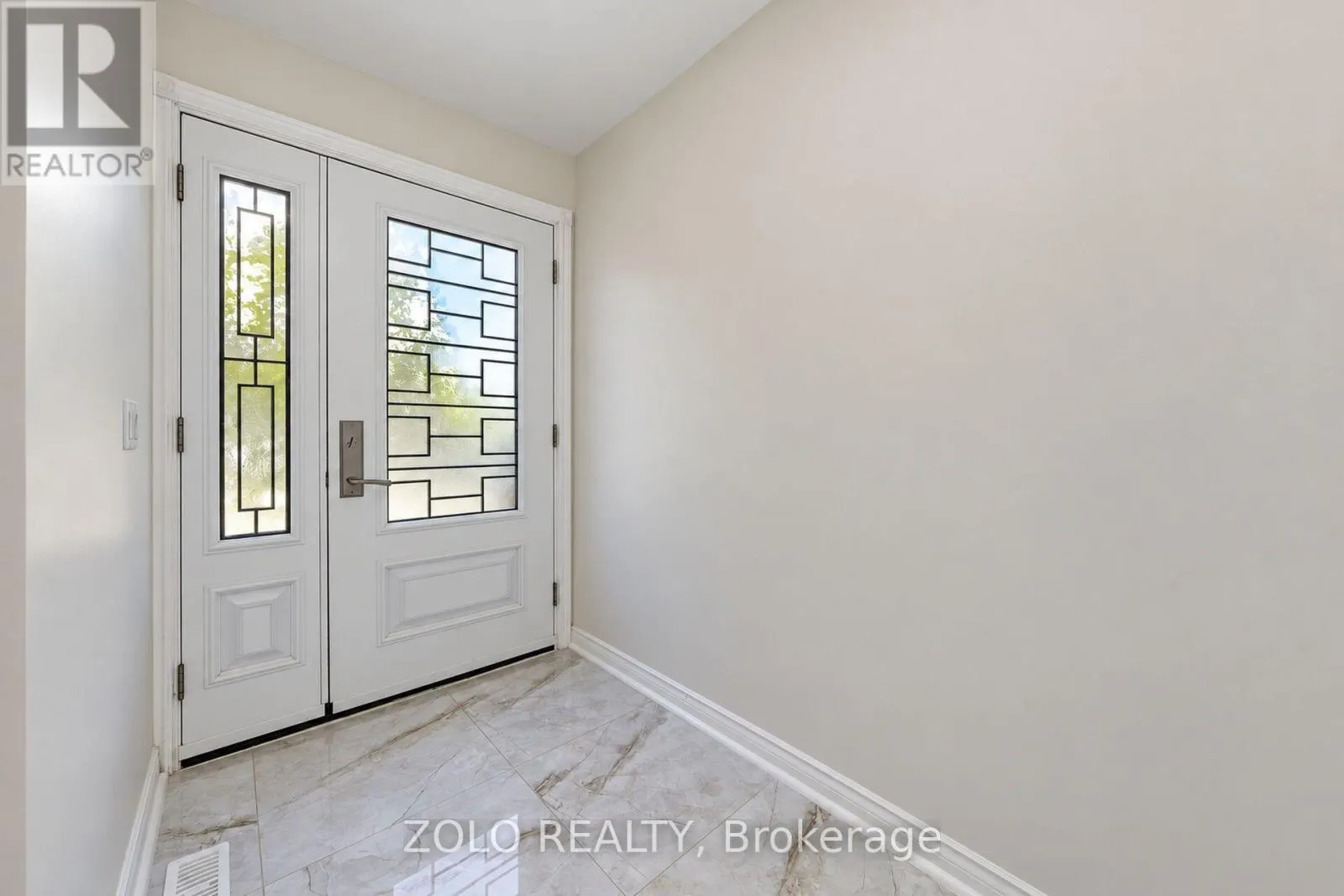 30 MORNINGDEW CRESCENT