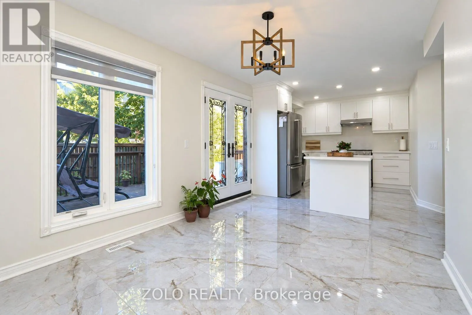 30 MORNINGDEW CRESCENT